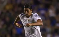 Khedira phớt lờ Man Utd, quyết bám trụ tại Real