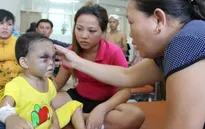 Bình Dương: Tạm giữ 2 đối tượng bạo hành trẻ em