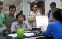 Mua vé tàu Tết qua mạng phải có số CMND