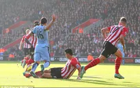 Man City bị trọng tài "cướp trắng" một quả penalty?