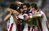 Real Madrid 1-2 Atletico Madrid: Kền Kền Trắng bị “làm lông”