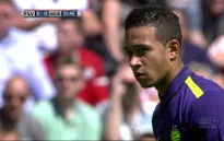 Memphis Depay “chào hàng” Man Utd bằng siêu phẩm hơn 30m