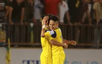 SLNA 2-0 HAGL : Mạnh Hùng, Phi Sơn giữ 3 điểm ở lại thành Vinh