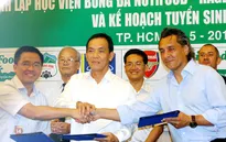 Học trò của HLV Wenger sẽ dẫn dắt học viện NutiFood HAGL ở TPHCM