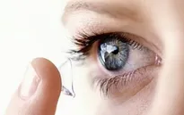 Những nguy hiểm khó lường khi dùng kính áp tròng