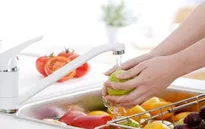 7 cách khử thuốc trừ sâu trong rau quả