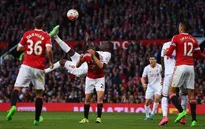 VIDEO: Tình huống đáng chú ý trong trận siêu kinh điển Man Utd - Liverpool