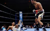 Boxing: ''Báo thù'' cho em trai, anh lại ôm hận