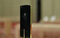 10.000 máy Bphone được giao, khách đua nhau thử camera