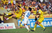Sông Lam Nghệ An – Hà Nội T&T: Cạnh tranh Quả bóng vàng (16h30, VTV6)