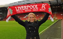 "Người đẹp tennis" tiếc nuối vì Gerrard sẽ rời Liverpool