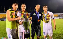 Khoảnh khắc U21 HAGL nâng cúp vô địch U21 Quốc tế 2015