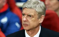 Arsene Wenger muối mặt vì thất bại xấu hổ của Arsenal