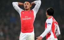Arsenal đón tin dữ: Chamberlain nghỉ đá 4 tuần