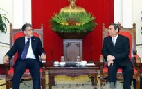 Đồng chí Lê Hồng Anh tiếp Phó Tổng thống Venezuela
