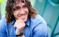 Carles Puyol "tháo chạy" khỏi Nou Camp, Barca chìm sâu trong khủng hoảng