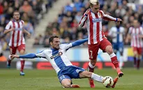 Hòa vì chơi thiếu người, Atletico Madrid ngậm ngùi mất hạng 3