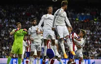Pha hỏng ăn khó tin của C.Ronaldo trước khung gỗ Atletico Madrid