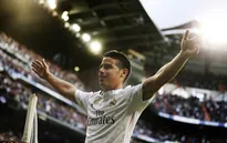 Real Madrid 3-0 Almeria: James lập siêu phẩm nuôi hy vọng cho Kền kền