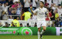 Real được hưởng phạt đền "bù", Ronaldo san bằng kỷ lục với Messi
