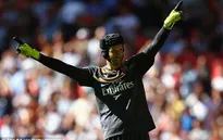 "Người cũ" Petr Cech gieo sầu, Chelsea mất Community Shield vào tay Arsenal