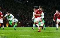 Man Utd: Mourinho đến, còn chốn nào cho Juan Mata?