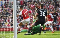 Sanchez dứt điểm điệu nghệ mở tỉ số trận cầu đinh Arsenal - Man Utd