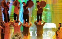 Giai điệu tự hào tháng 6: Trở lại ký ức tuổi thơ với “Hạt gạo làng ta”