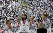 Sharapova toàn thắng 2 trận, Nga vẫn mất Fed Cup vào tay CH Czech