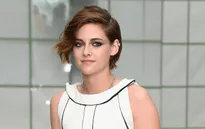 Cận cảnh mái tóc tém tuyệt đẹp của Kristen Stewart