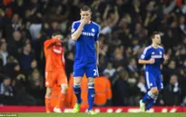 "Mở hàng" 2015 thất bại, Chelsea chia sẻ ngôi đầu với Man City