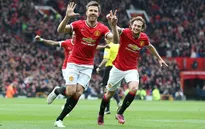 Carrick gia hạn hợp đồng với Man Utd trước đại chiến với Liverpool