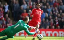Sterling hờ hững với mức lương "khủng" ở Liverpool