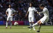 Real Madrid 3-0 Eibar: Kền kền ăn nhẹ trước derby Madrid