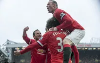 Smalling kết liễu Man City với pha không chiến dũng mãnh