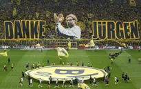 CĐV Dortmund làm lễ chia tay hoành tráng dành cho Jurgen Klopp