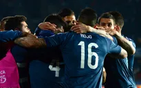 Copa America 2015: Messi tịt ngòi, Argentina chật vật vượt khó
