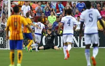 "Quẩy" qua 4 cầu thủ, Eden Hazard lập siêu phẩm vào lưới Barcelona