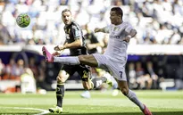 Ronaldo đứt mạch thăng hoa, Real Madrid chật vật giành 3 điểm trước Granada
