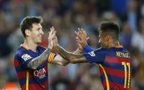 Lionel Messi rực sáng, Barcelona chiếm lại ngôi đầu bảng