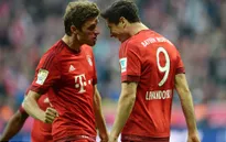 Lewandowski tiếp tục nhả đạn, Bayern Munich đè bẹp Dortmund 5-1