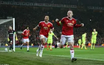 Rooney ghi bàn quý hơn vàng, Man Utd chiếm ngôi đầu bảng B