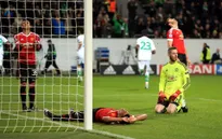 Thua ngược Wolfsburg, Man Utd cay đắng dừng bước ở vòng bảng