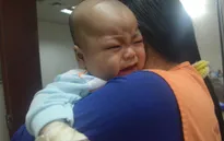 Tiếng khóc xé lòng của bé 3 tháng tuổi bị ung thư máu cấp tính