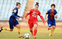 Các cầu thủ bóng đá nữ chỉ đủ tiền ăn... cơm bình dân