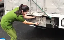 Bắt 5 xe chở hàng lậu có dấu hiệu được bảo kê
