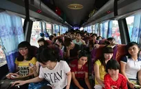 Nhồi nhét khách, tăng giá vé xe ngày cuối kỳ nghỉ lễ