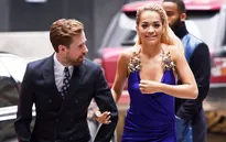 Tân HLV The Voice UK khoe vẻ gợi cảm