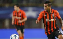 Vượt mặt Lewandowski và Ronaldo, Alex Teixeira ghi nhiều bàn nhất châu Âu