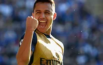 Alexis Sanchez chinh phục châu Âu bằng những cú hat-trick